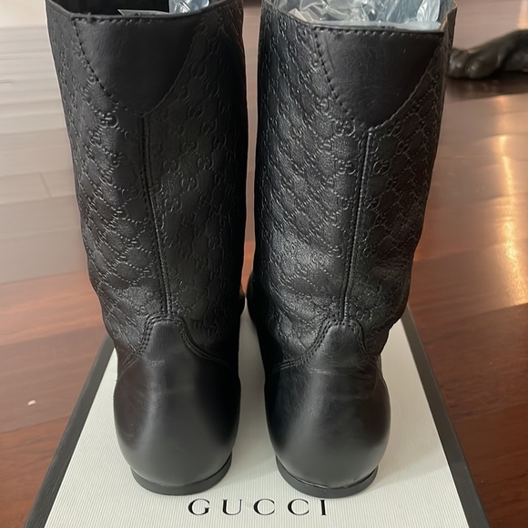Gucci light leather boots. Authentic - Picture 4 of 11